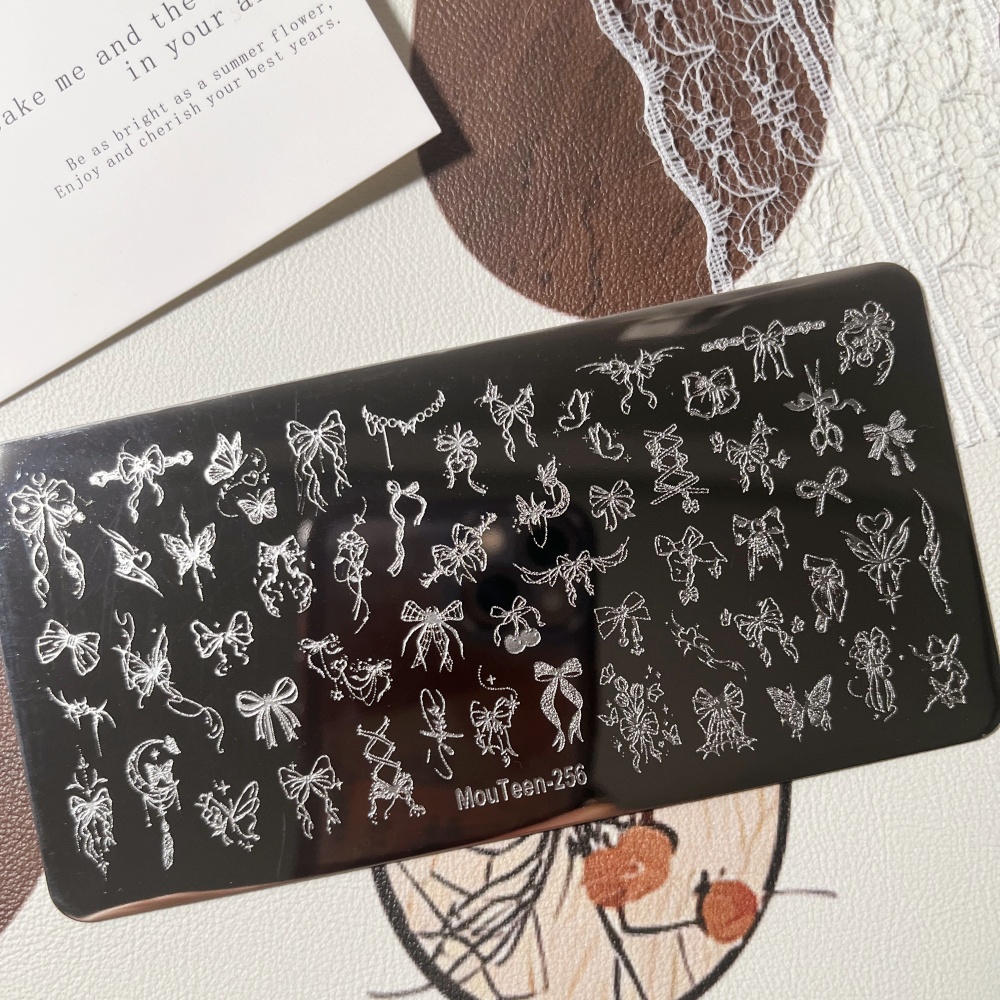 MouTeen259 Gotycka Koronkowa P – Nail Art Gothic recenzja i cena